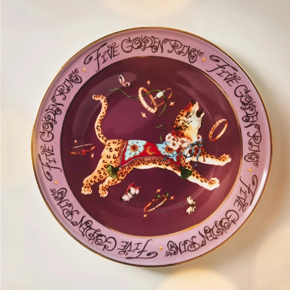 Phannapast Taychamaythakool 
Anthropologie Twelve Days Christmas Dessert Plate - Picture 2 of 6